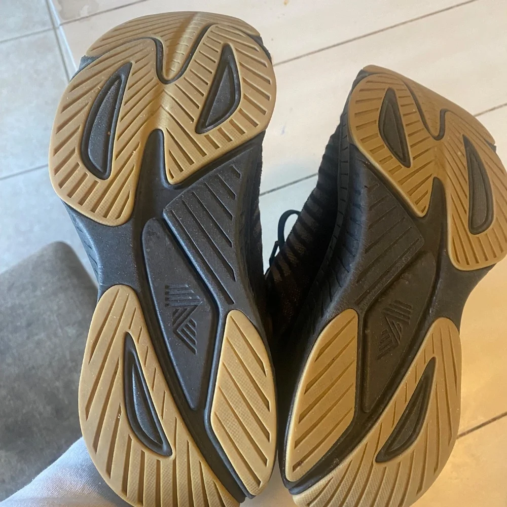 RAD R-1 Shoes - Picture 4 of 4